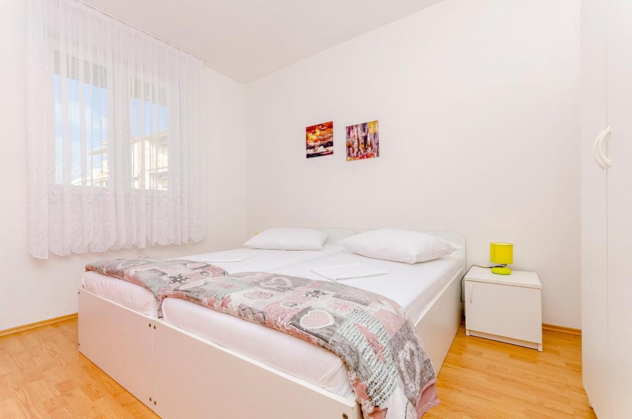 Apartments Mate Trogir Exterior foto